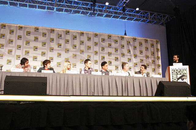 File:Comic-Con 2010 TBBT.jpg