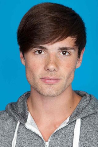 File:Arron Lowe.jpeg