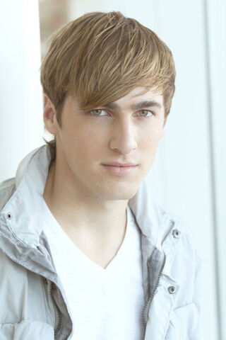 Archivo:Kendall-schmidt.jpg