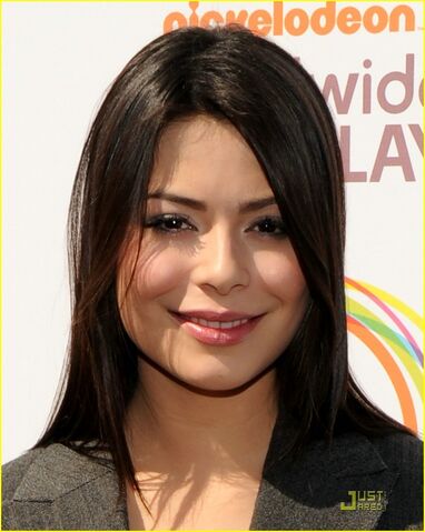 Plik:Miranda Cosgrove.jpg