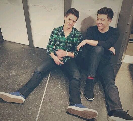 File:BillyandBradley.jpg