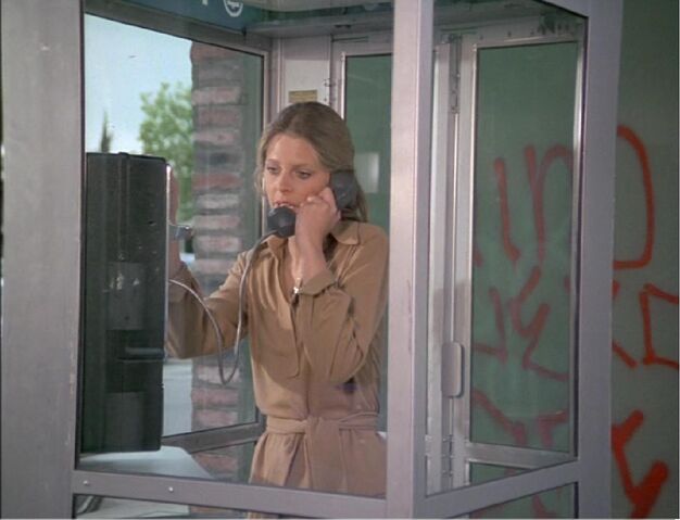 File:TJoJ - Calling Oscar.jpg