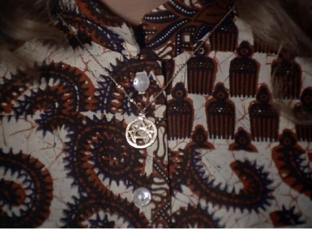File:JM - Jaimes Necklace.jpg