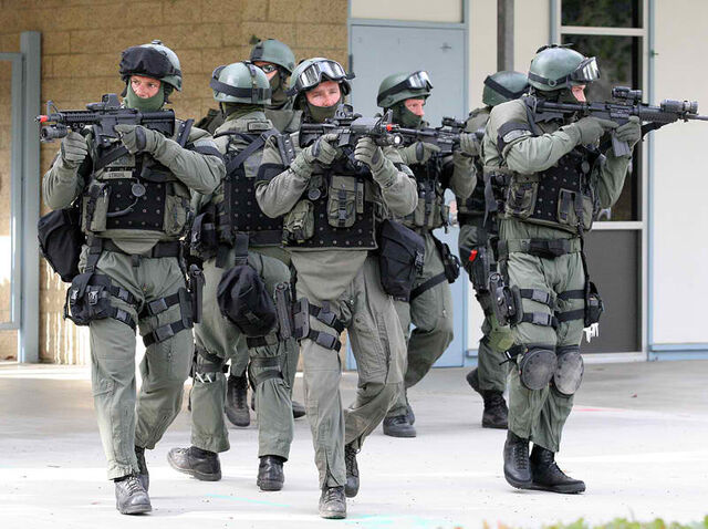 File:SWAT police officers.jpg
