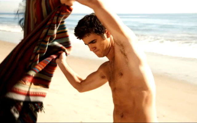 File:DarrenSexy17.png