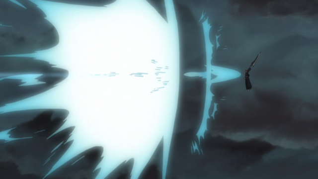File:Ep361IchigoSwingsHisSword.png