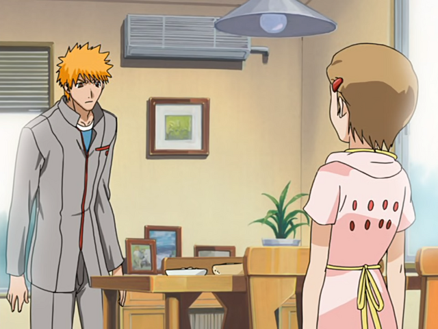 File:Ep4YuzuTellsIchigoKarinSick.png