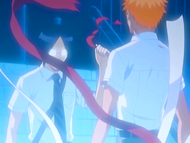 O11 Ishida pokazuje Ichigo jego Reiraku.png