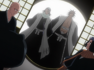 Ep142ByakuyaKenpachiArrive.png