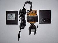 220px-Wall wart opened