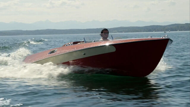 File:BMW 507 Boat-18.jpg
