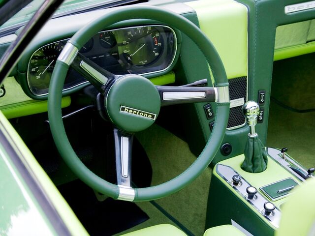 File:BMW Spicup-09.jpg
