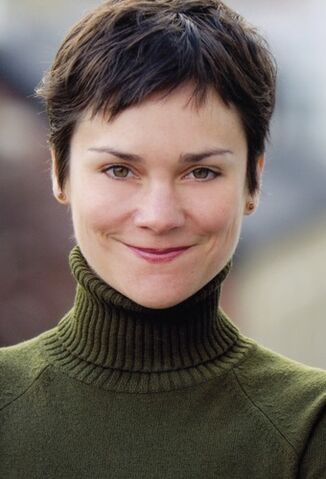File:Elizabeth Ledo.jpg
