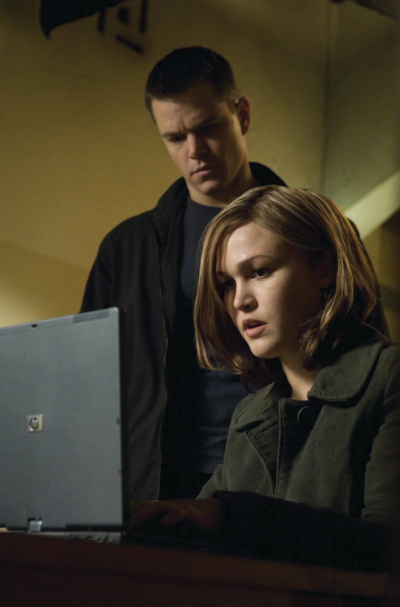 Nicky Parsons | The Bourne Directory | Fandom powered by Wikia