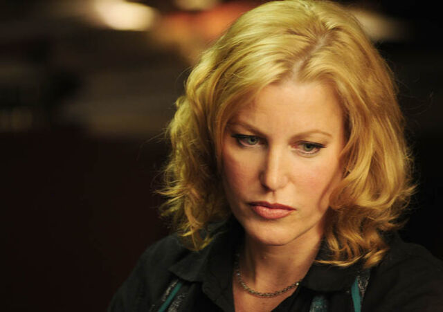 File:Episode-11-Skyler-760.jpg
