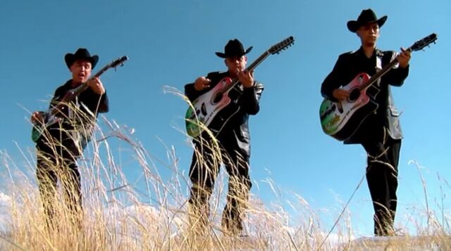 File:BandMembers2x7.jpg