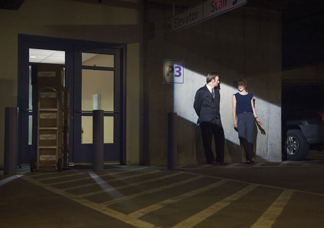 File:Better-call-saul-first-look-saul-odenkirk-kim-seehorn-4-935.jpg
