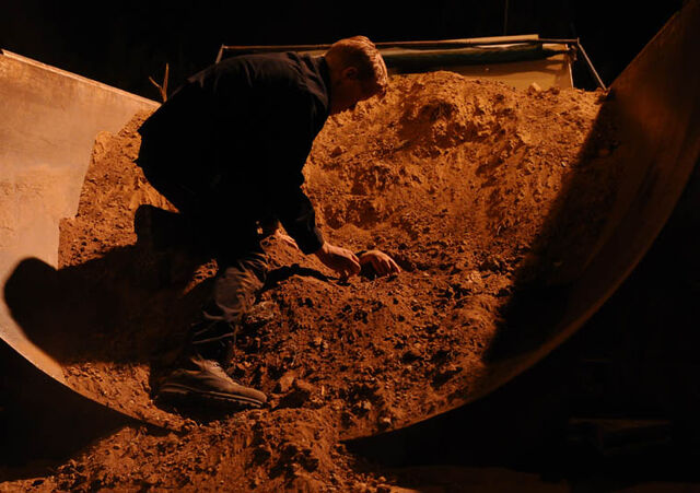 File:Episode-6-todd234059872304857234.jpg