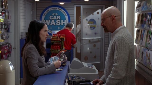 File:5x09 WalterAndLydia.jpg