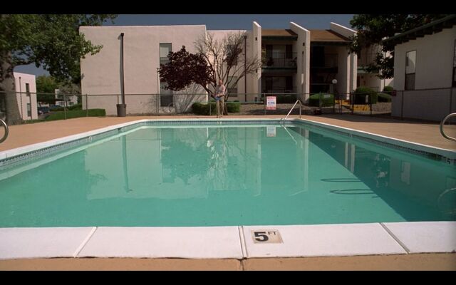 File:Walt's first Apartment -4.jpg