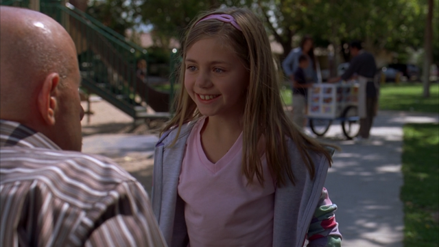 File:3x2 Mike's granddaughter 302.png