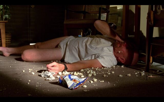 File:Walt's first Apartment -7.jpg