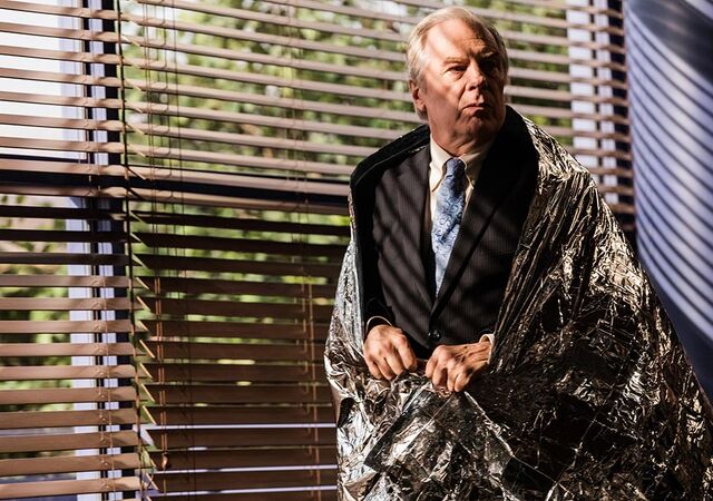 File:Better-call-saul-episode-208-chuck-mckean-2-935.jpg