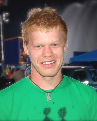 Archivo:Jesse Plemons.jpg