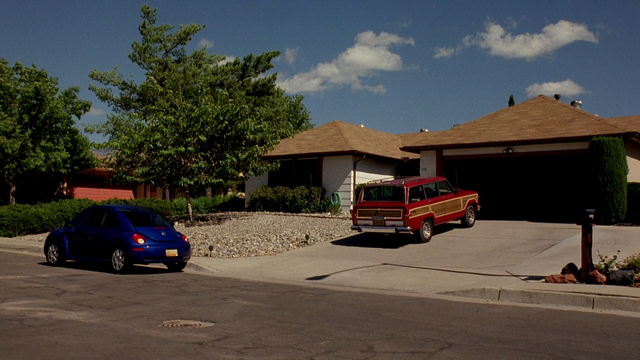 Archivo:1x01 - Pilot 133.png