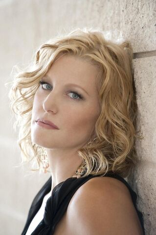 File:AnnaGunn.jpeg