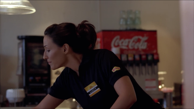 File:Lucy - waitress 2.png
