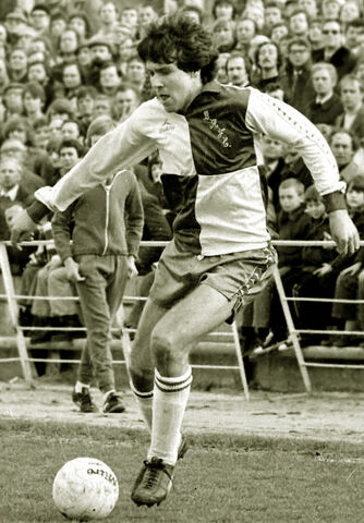 File:Mike Barrett.jpg