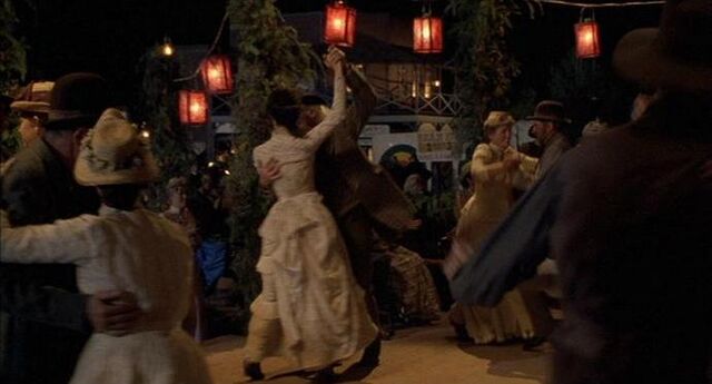 File:Festivaldance.jpg