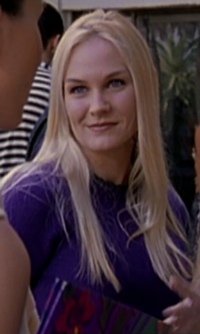 File:Gwen.png