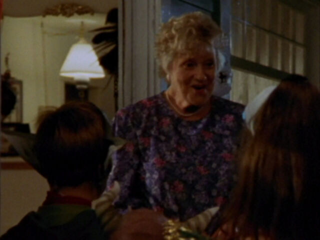 File:2X06HAL1213.jpg