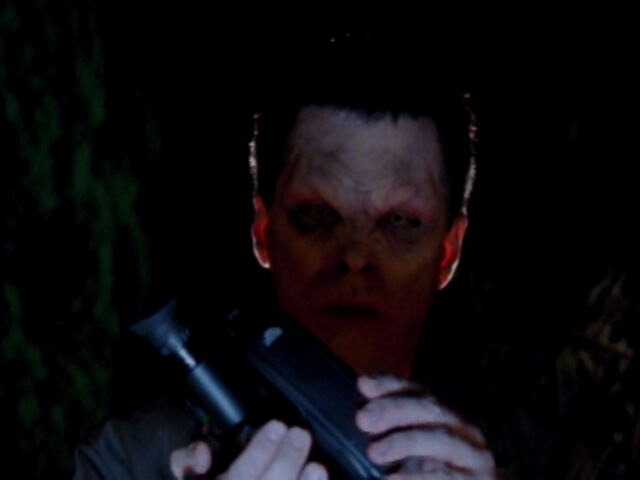 File:2X06HAL0047.jpg