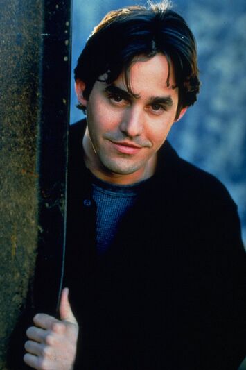 File:Xander season one.jpg