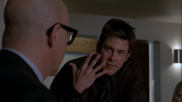 File:Angel 2x18.png