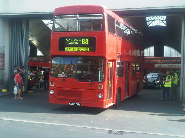File:Lambeth-20140621-00454.jpg