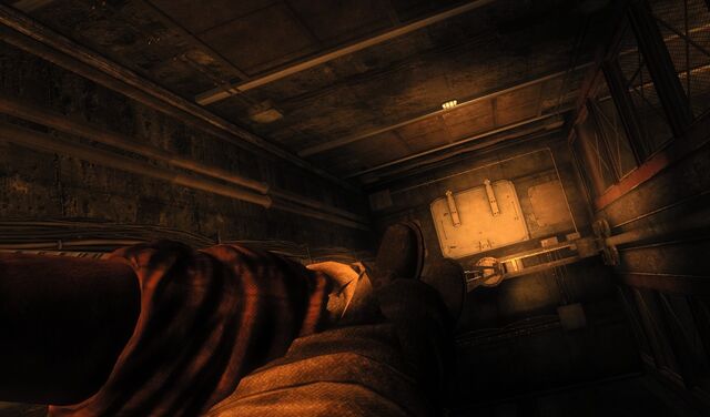 File:Sliding down the elevator rope.jpg