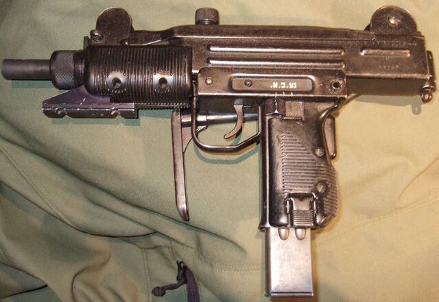 File:Mini Uzi.jpg