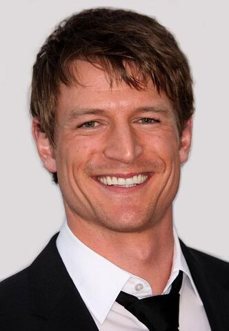 File:Philip Winchester.jpg