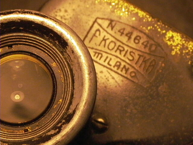File:Z99 Kosistka 8x binoculars.jpg