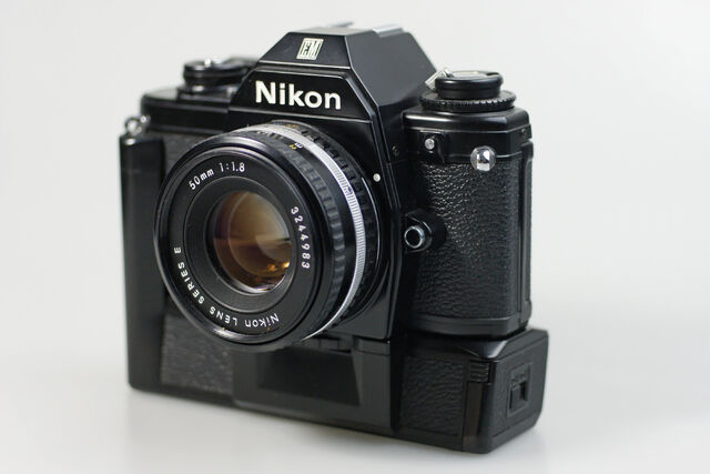 File:Nikon EM 01 DxO.jpg