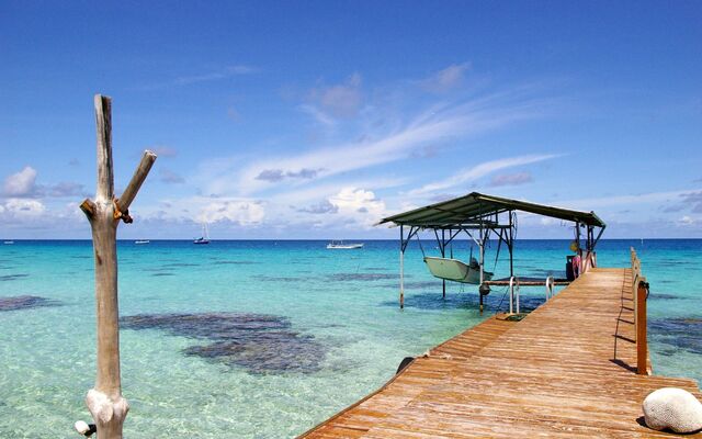 File:Beach.jpg
