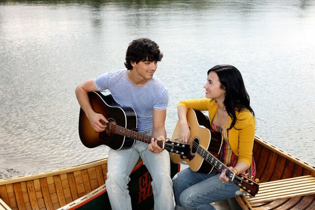 File:Mitchie & Shane 4.jpg