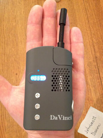 File:Davinci Handheld Vaporizer.jpg