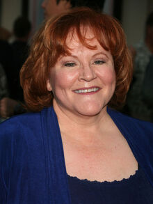 Edie-mcclurg-06