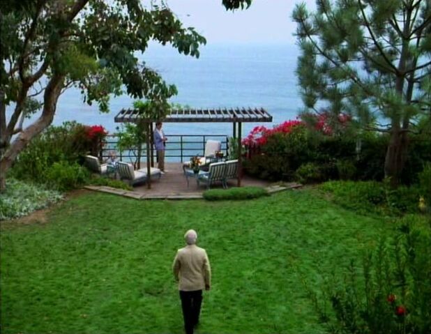 File:Beach House2.jpg