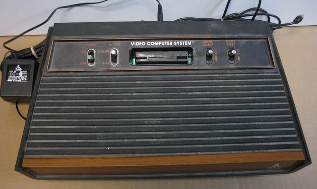 File:Atari 2600-00.jpg